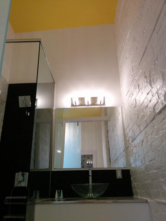Baystreet Hotel/Motel 토론토 외부 사진