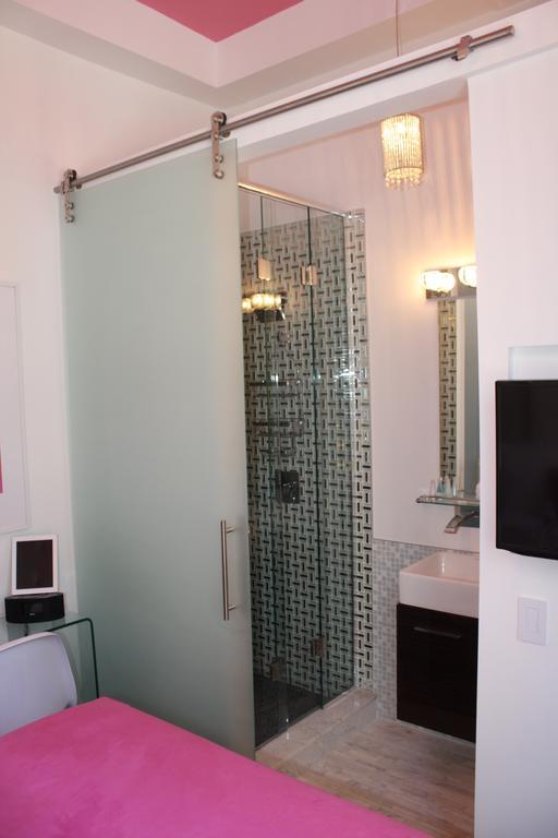 Baystreet Hotel/Motel 토론토 객실 사진